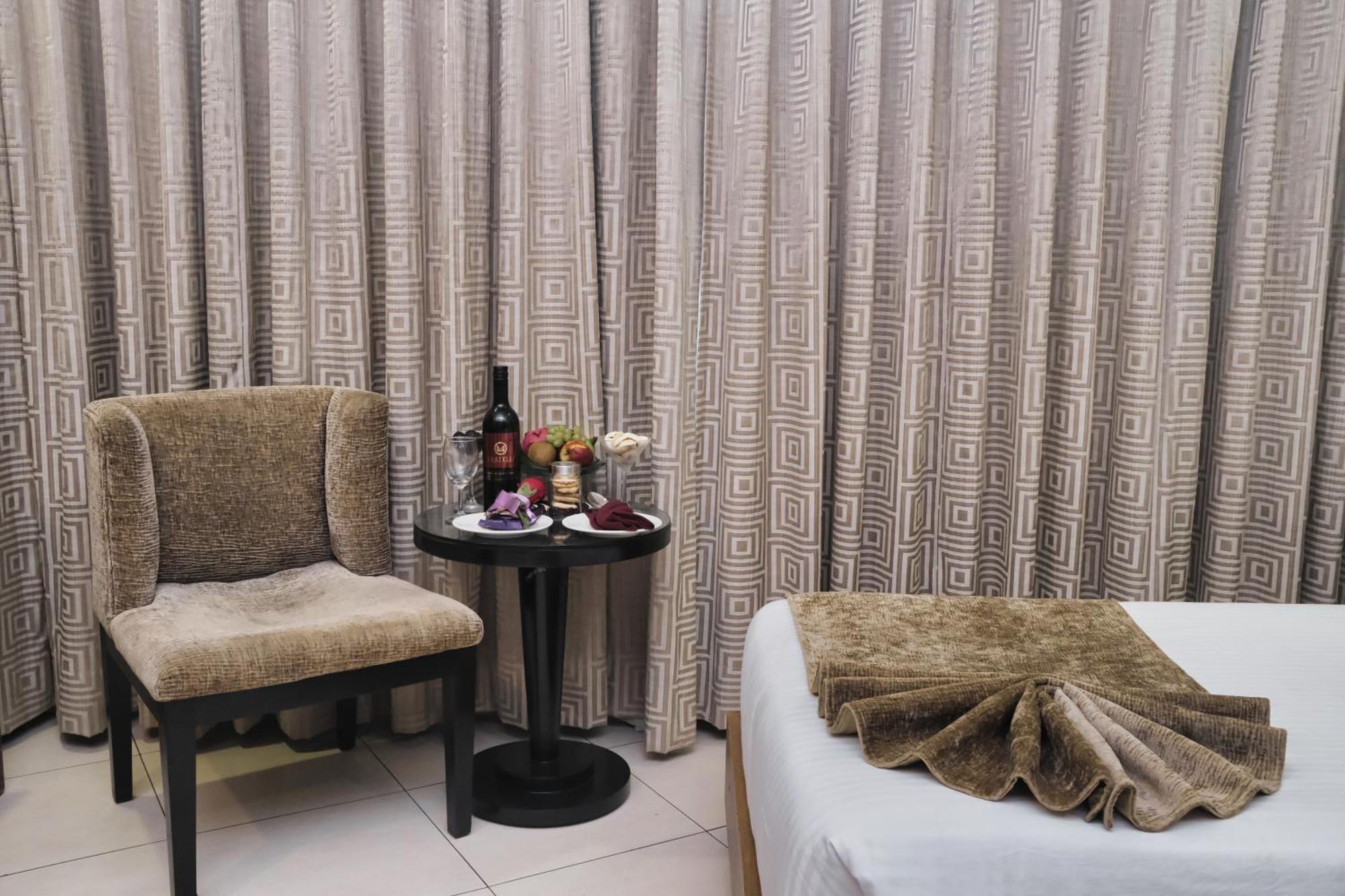 Peerless Hotel Durgapur Dış mekan fotoğraf