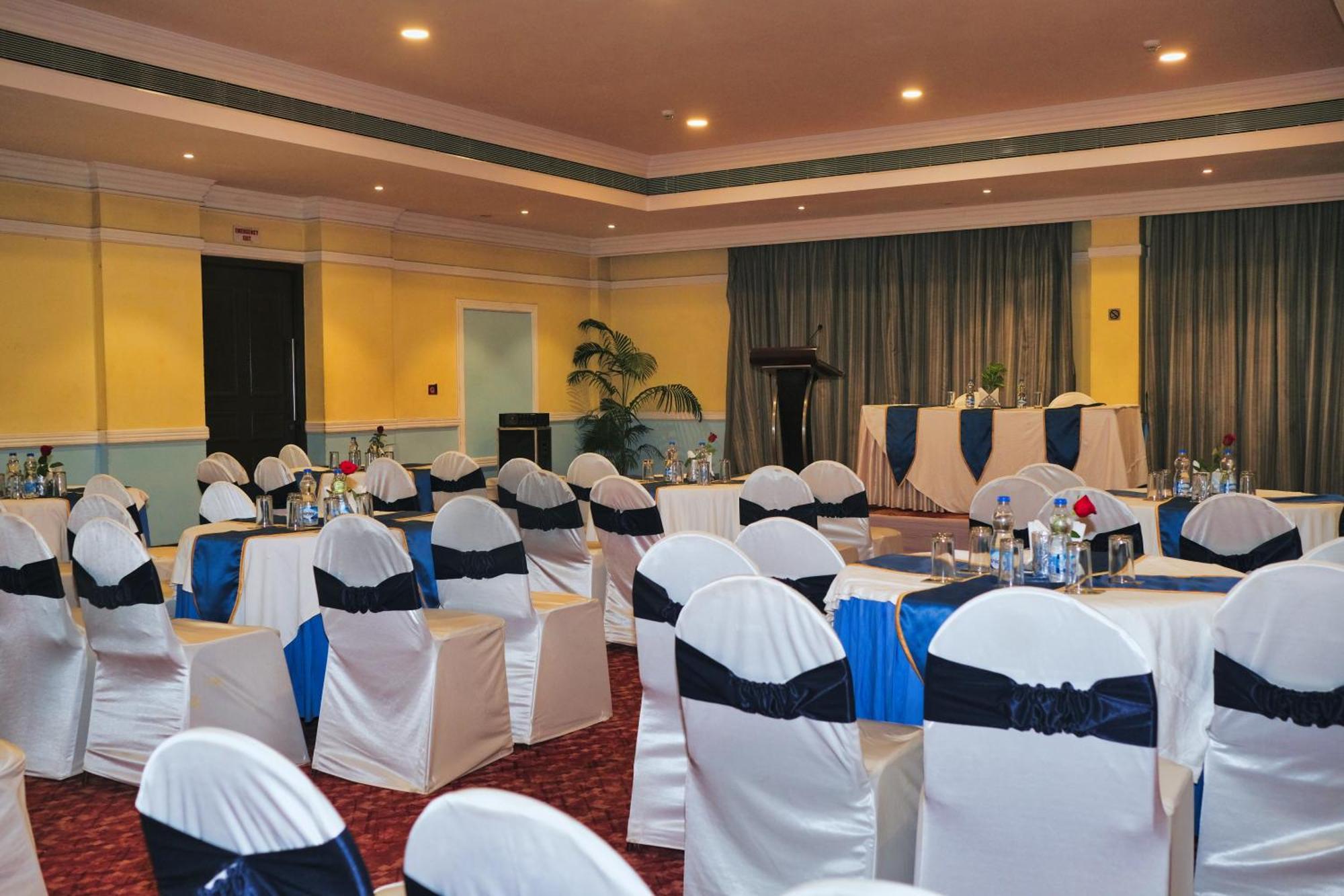 Peerless Hotel Durgapur Dış mekan fotoğraf